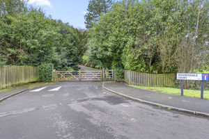 Photo 57- click for photo gallery